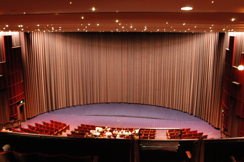 Cinerama Screen