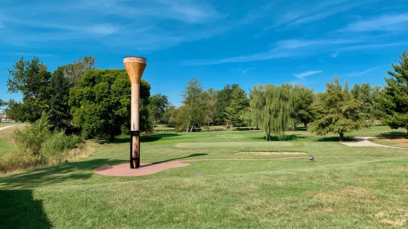 World's Largest Golf Tee